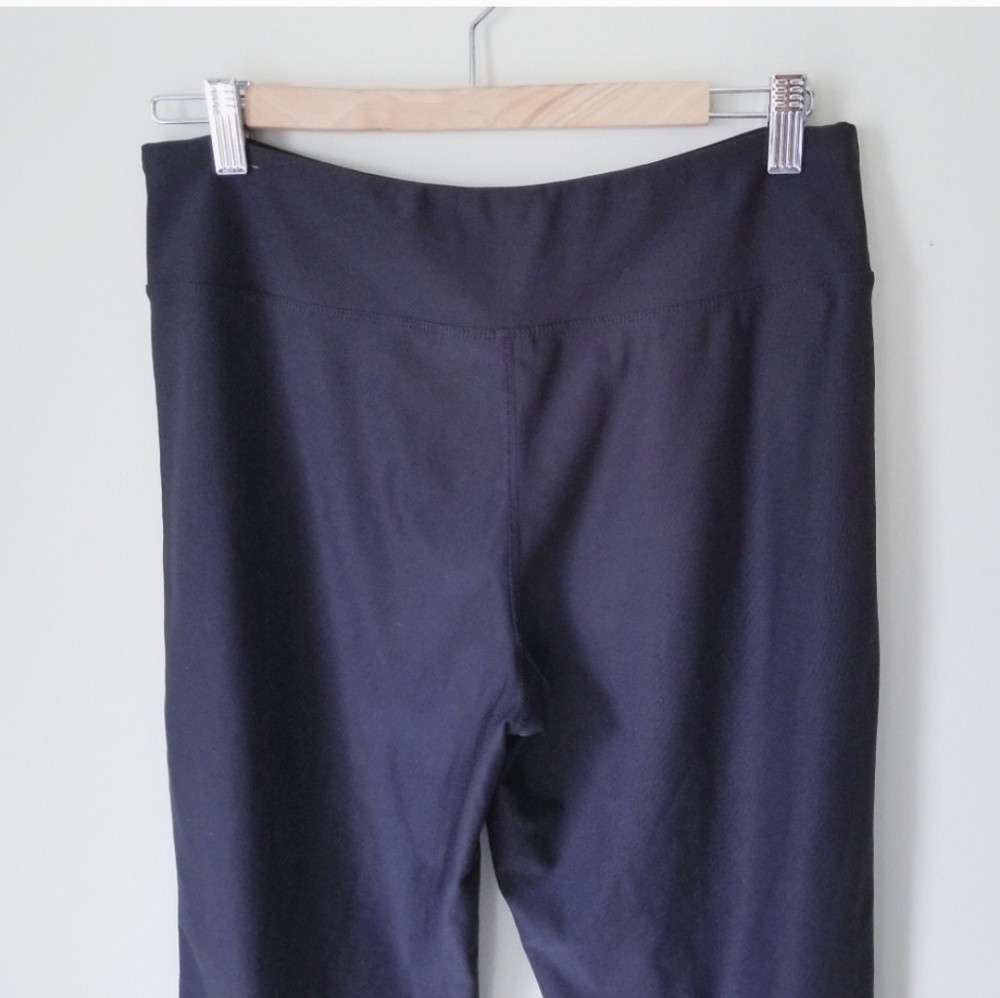 Nike‎ FitDry Crop Pants Side Slit EUC! Sz Medium - Picture 7 of 8